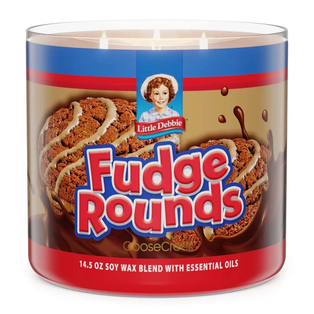Goose Creek Fudge Rounds Little Debbie ™ 3-Wick Candle with lid NEW